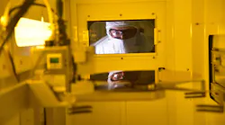 Intel_Manufacturing_Wafer_Promo