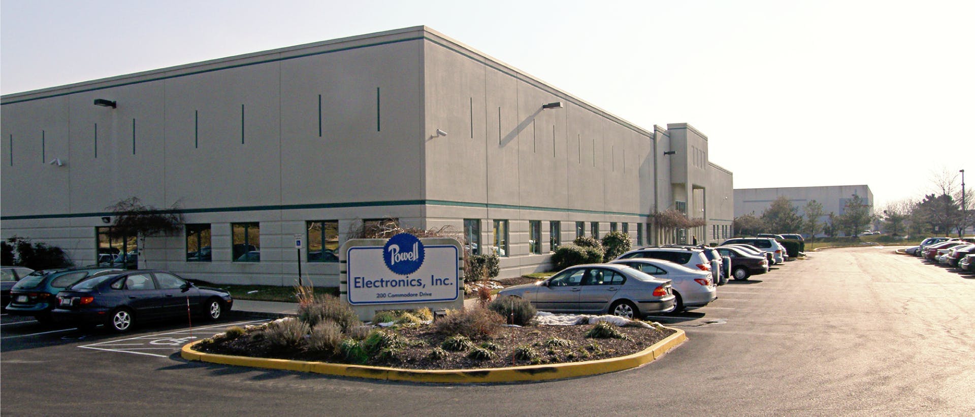 682651267105719e02fdb0fc Powellbuilding2